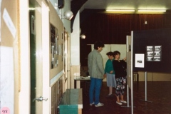 11 October 1986: Exhibition: Bartons in the 1920s. Graham Williamson, Mary Page, Anne Martin.