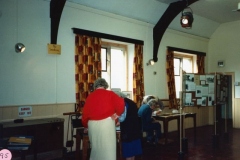 11 October 1986: Exhibition: Bartons in the 1920s. Madge Byford, Ruth Kirby, Cynthia Laws, 'Pip' Phipps.