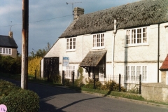 1985 8 Worton Road.