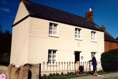 1986 Norton House, 21 Worton Road. Mrs Evans and Mrs Simms.