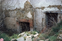 April 1987 Barn by 17 Fox Lane seen from the north.
