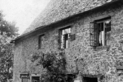 1930s Cottages in Jarvis Yard. Looking from Fox Lane.