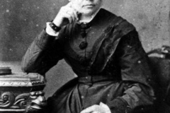 Lydia Luing.