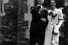 Kenneth Castle and Cicely Allington wedding.