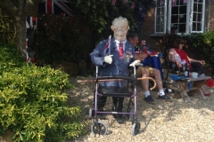 Scarecrow-Holliers-Crescent-3