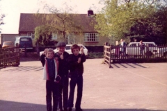 Entrance to Middle Barton School from Church Lane.