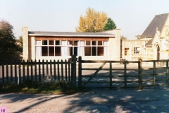 1985.