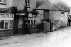 c1930 Allday's shop, 34 North Street and Three Horseshoes.