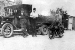 1920s Gilbert Newman, Denis Gibson, Bert Farley. 15 Worton Road.
