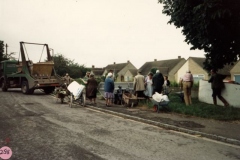 August 1987. Skip arrived at 11:55am in Woodway Road.