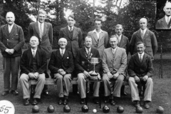 Back: Walter Parsons, Will West, Walter Moulder, Charlie Gibbons, Jethro Callow, Willie Courtnell. Front: James Canty, George Brooks, Ronald Riach, Gilbert Newman, Charles Boffin. Inset: Albert Paine.