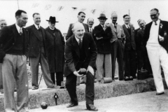 Bill Stewart, Val Gardner, Bob Jarvis, Reverend W. Griffiths, Walter Moulder, Frank Gascoigne, Sid Cox, ?, Arthur Perkins, Jesse Stewart. Major Fleming (front).