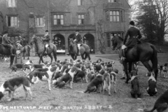 The Meet at Barton Abbey.