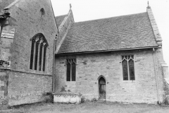 September 1988 South view showing tomb of Elizabeth and Henry Hall (JM).