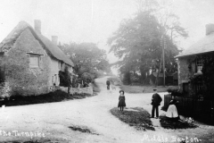 c. 1905 The Turnpike, Middle Barton.