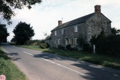 Cottage on Duns Tew road near Turnpike.