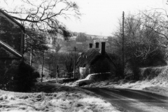 Turnpike cottages from Duns Tew road.