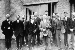 1920s Back row l to r: James Hurst, Albert Paine, George Hope, Ronnie Riach, George Stockford, James Canty. Front row: l to r: George Brooks, Solomon Stewart, William Hopes (Pop), Percy Grimsley, Charles Marsh.