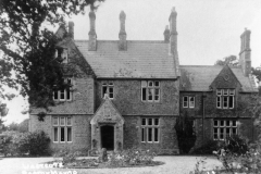 1920s Westcote Barton Manor, front.