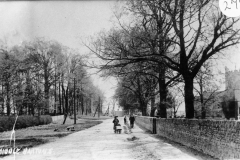 Enstone Road.